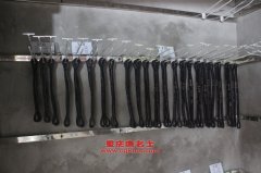 華山SX5168CPYGP3蓬式運(yùn)輸車用的道依茨CA4DF3-14E3F發(fā)動機(jī)的修理及配件